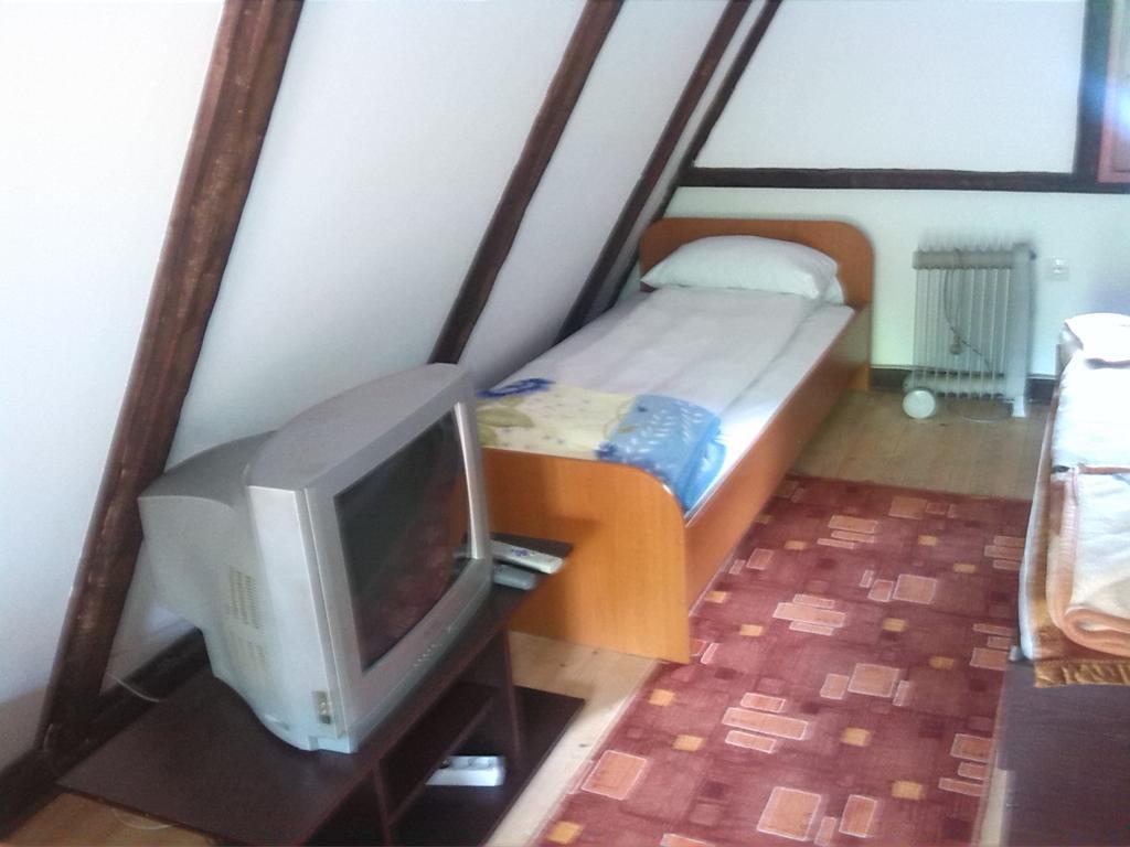 Dedina Kuca 1937 Apartment โมกราโกรา ภายนอก รูปภาพ